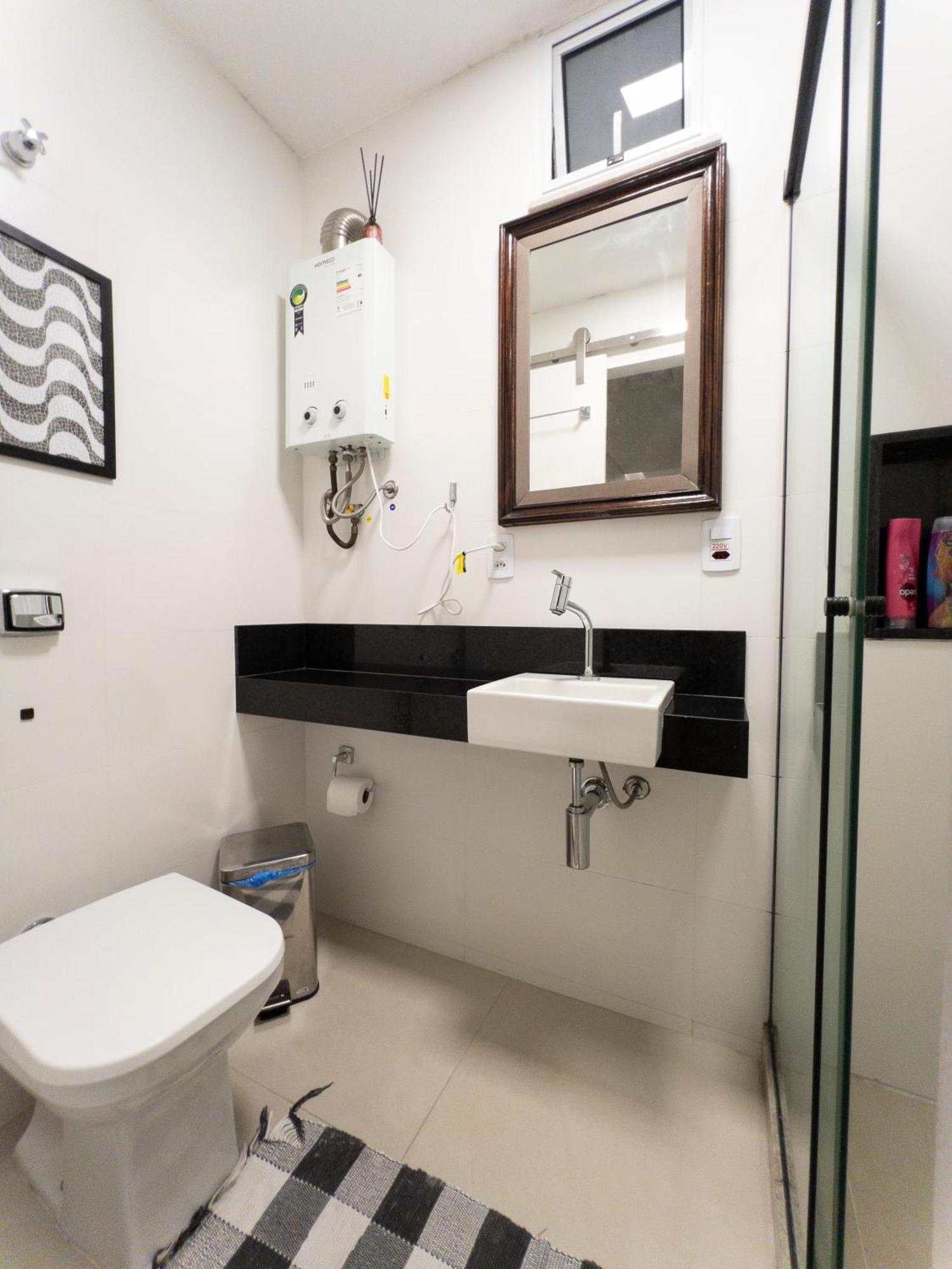 Namaste House Copacabana Apartemen *